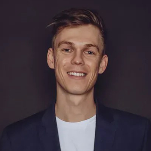 Caspar Lee (Co-founder and Chief Visionary Officer of Influencer)
