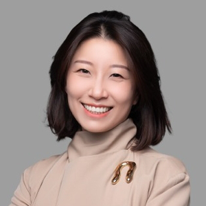 JEAN QIAN (MANAGING DIRECTOR of SOTHEBY'S CHINA)