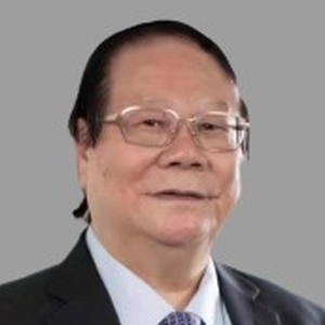 Daihan Zhou (National TCM Masters, Director of Tumor Institute of Guangzhou University of Chinese Medicine, Director of Shenzhen TCM Oncology Medical Center)